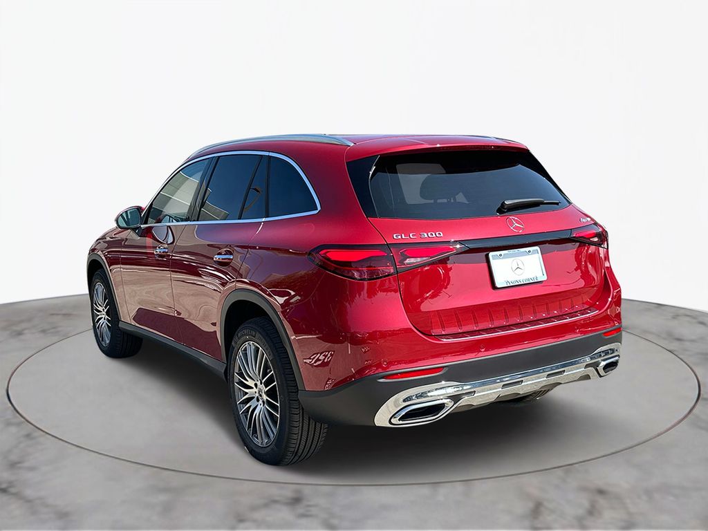 2025 Mercedes-Benz GLC 300 3