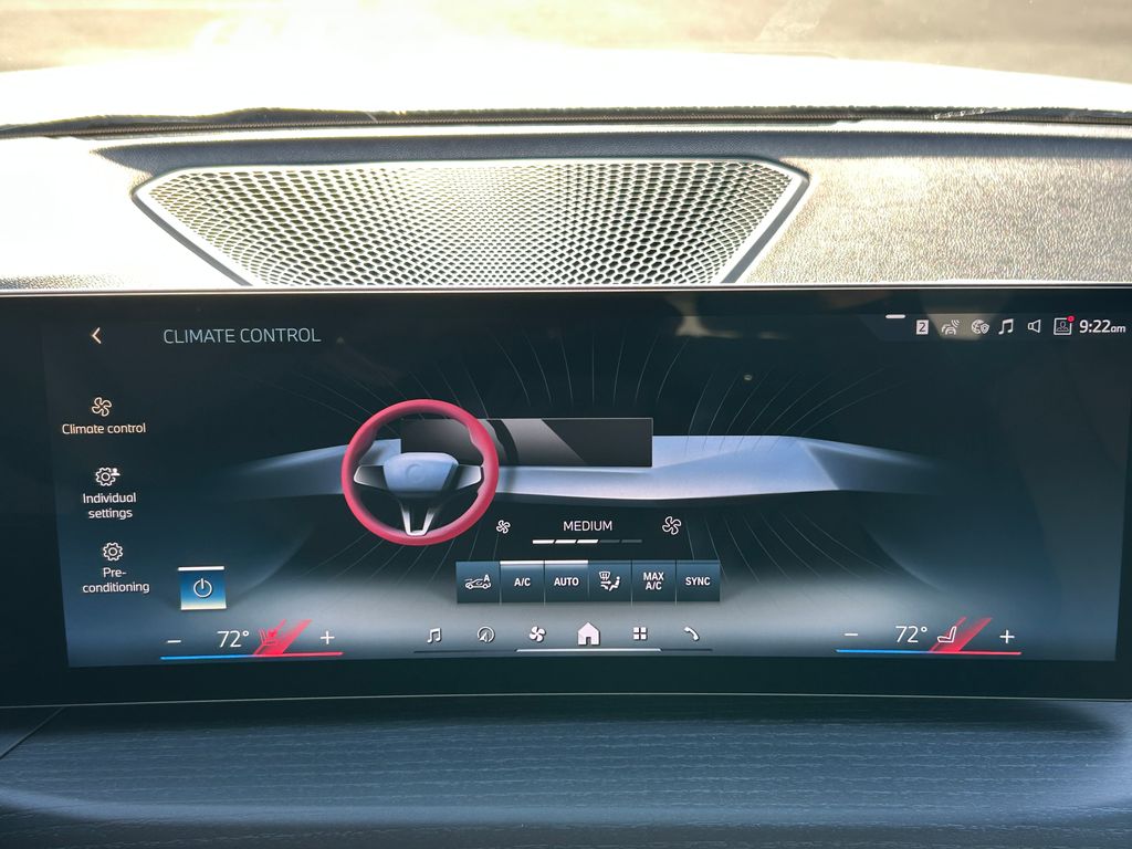 Thumbnail: 2025 BMW i4 - 24