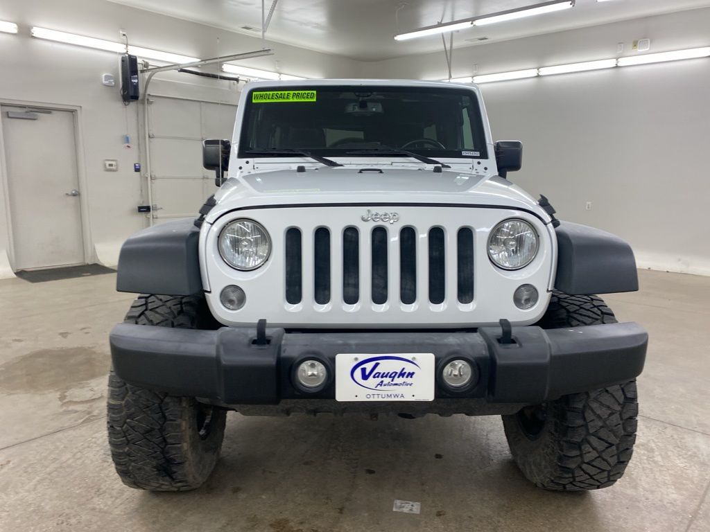 2016 Jeep Wrangler Unlimited Rubicon photo