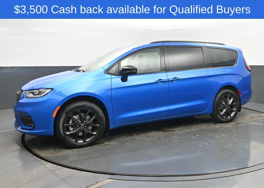 View vehicle photo 2