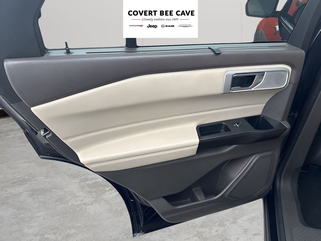 Used Car 2020 Ford Explorer  Platinum For Sale Under $25,000 In Austin, Texas