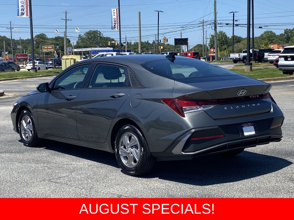 Used 2025 Hyundai Elantra Sedan