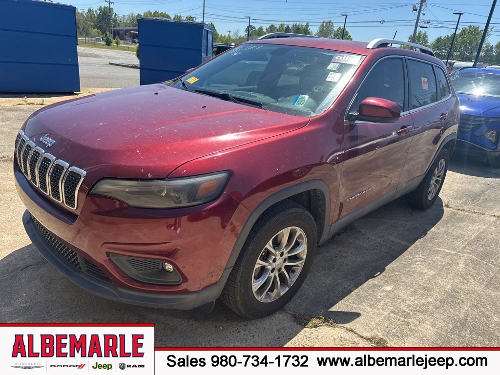 Velvet Red Pearlcoat 2019 Jeep Cherokee Latitude Plus 4WD SUV / Crossover Four-Wheel Drive 9-Speed Automatic