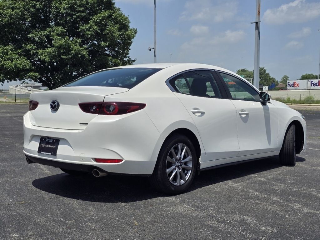 Used 2022 White Mazda 2.5 S image 14
