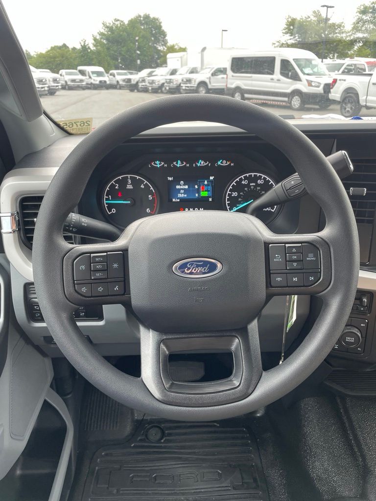 2026 Ford F-350 Chassis XLT
