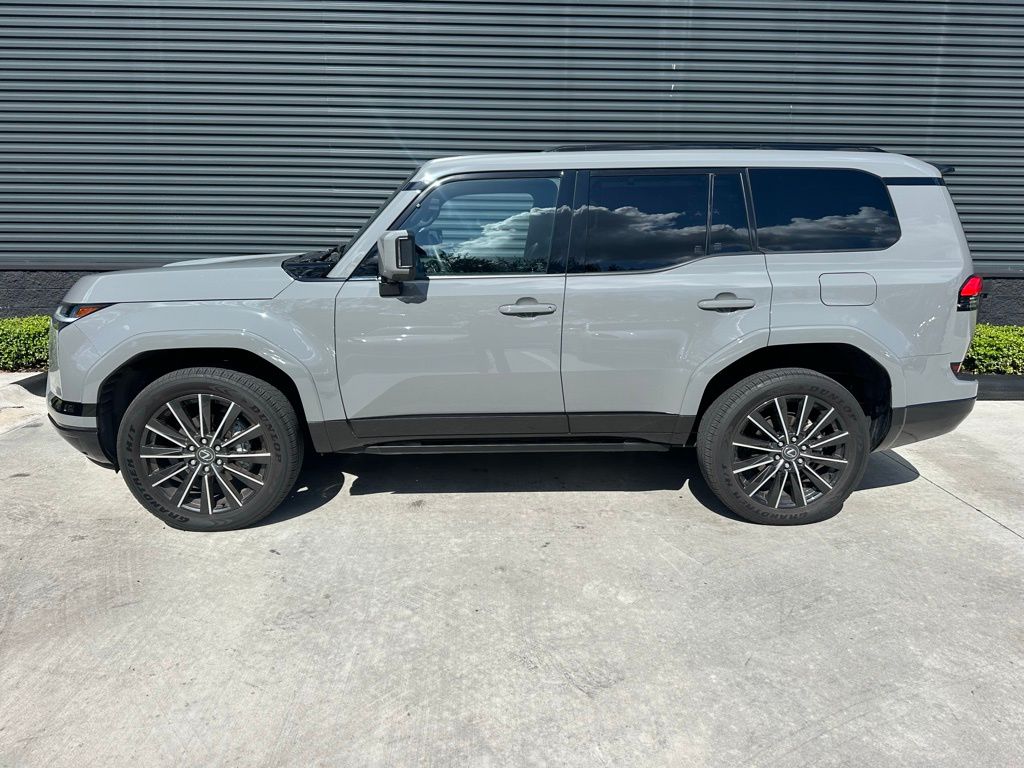 Thumbnail: 2025 Lexus GX - 2