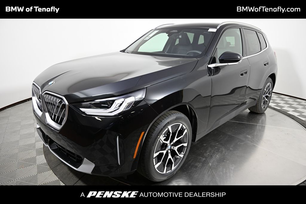 Thumbnail: 2026 BMW X3 - 1