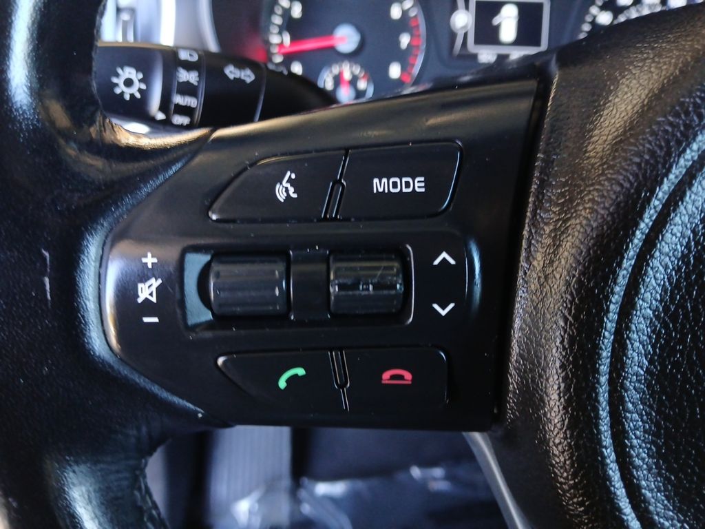 Used Car 2017 Kia Sorento  Lx For Sale Under $12,000 In Austin, Texas