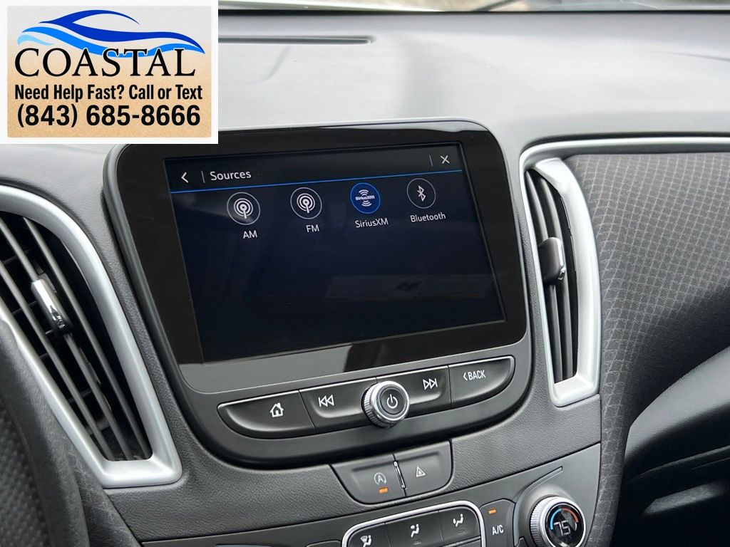 2024 Chevrolet Malibu LT White at Matthews Motors of Wilmington