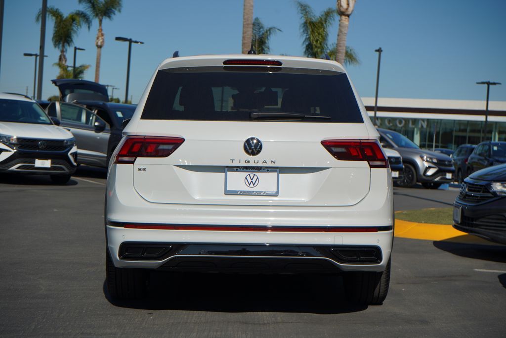 2024 Volkswagen Tiguan 2.0T SE R-Line Black 4