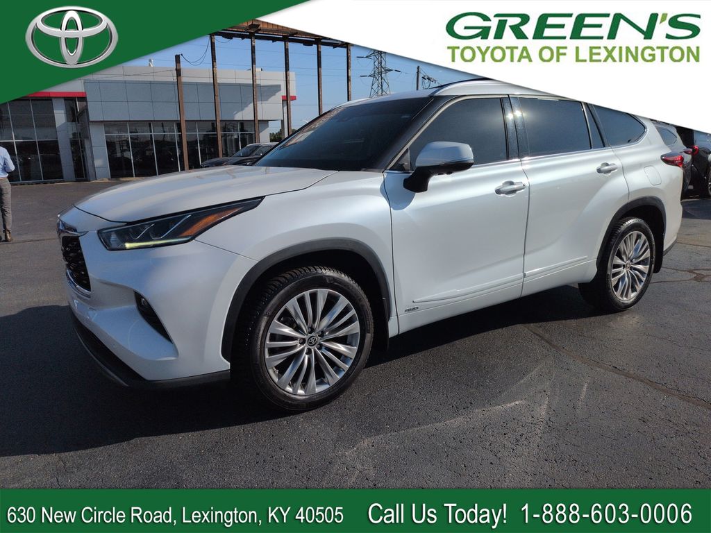 2023 Toyota Highlander Hybrid Platinum AWD
