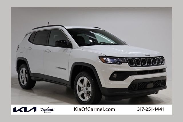 Bright White Clearcoat 2023 Jeep Compass Latitude 4WD SUV / Crossover Four-Wheel Drive 8-Speed Automatic