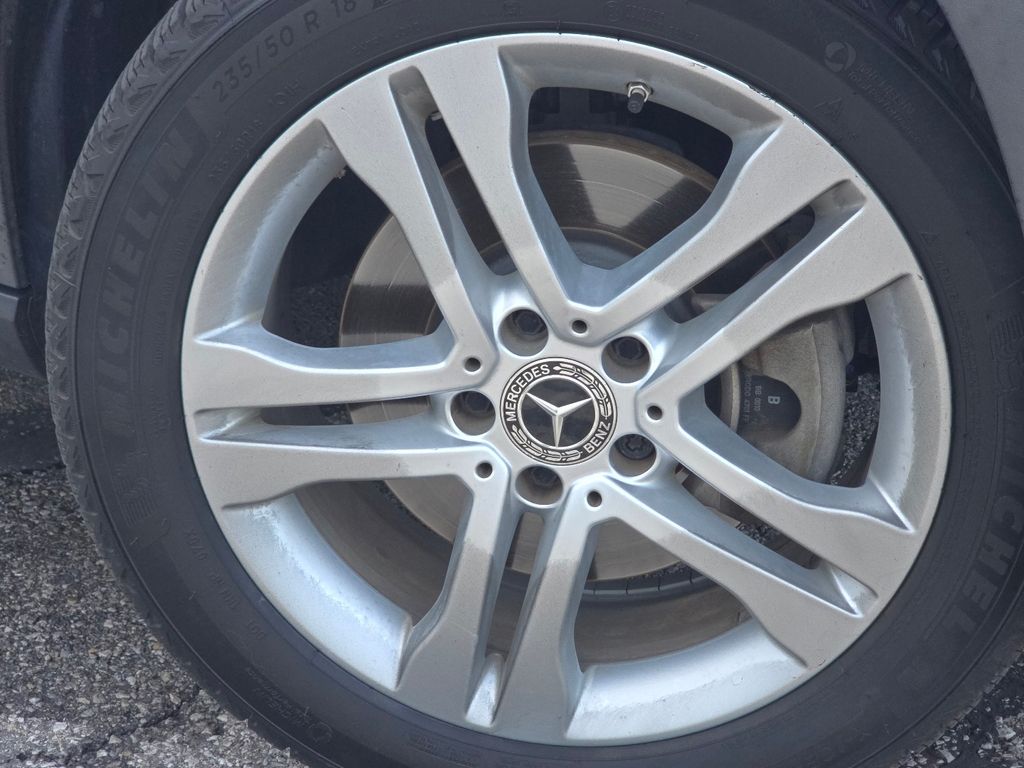 Used 2020  Mercedes-Benz GLA 250 image 6