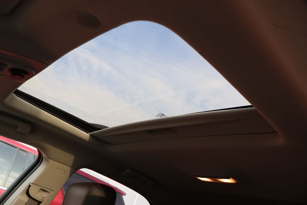 Thumbnail: 2014 Chevrolet Equinox - 17