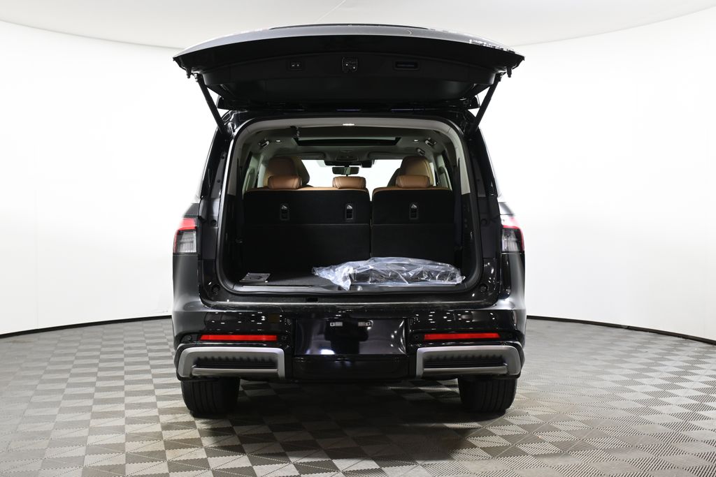 2025 INFINITI QX80 Sensory 29