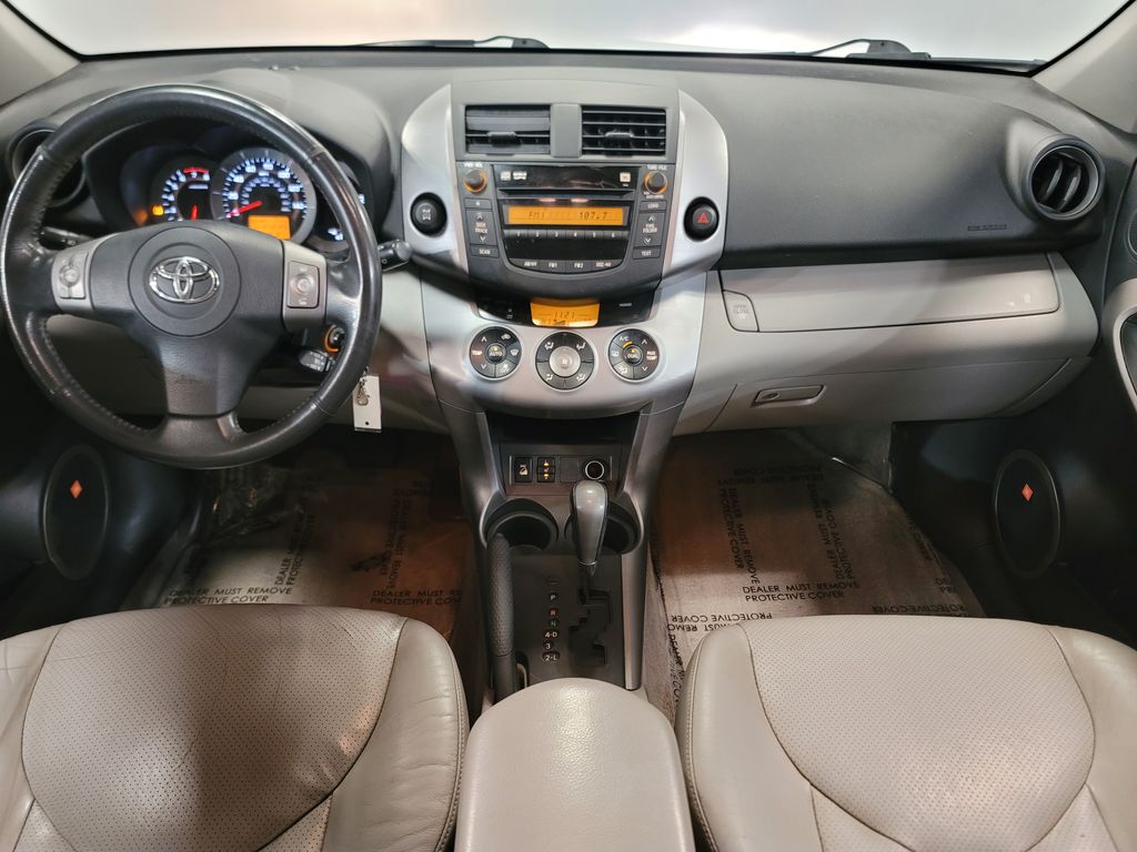 2008 Toyota RAV4 Limited photo