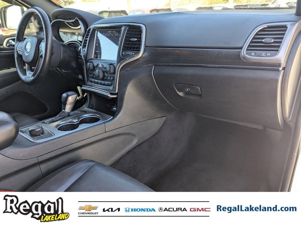 used 2018 Jeep Grand Cherokee car, priced at $15,392