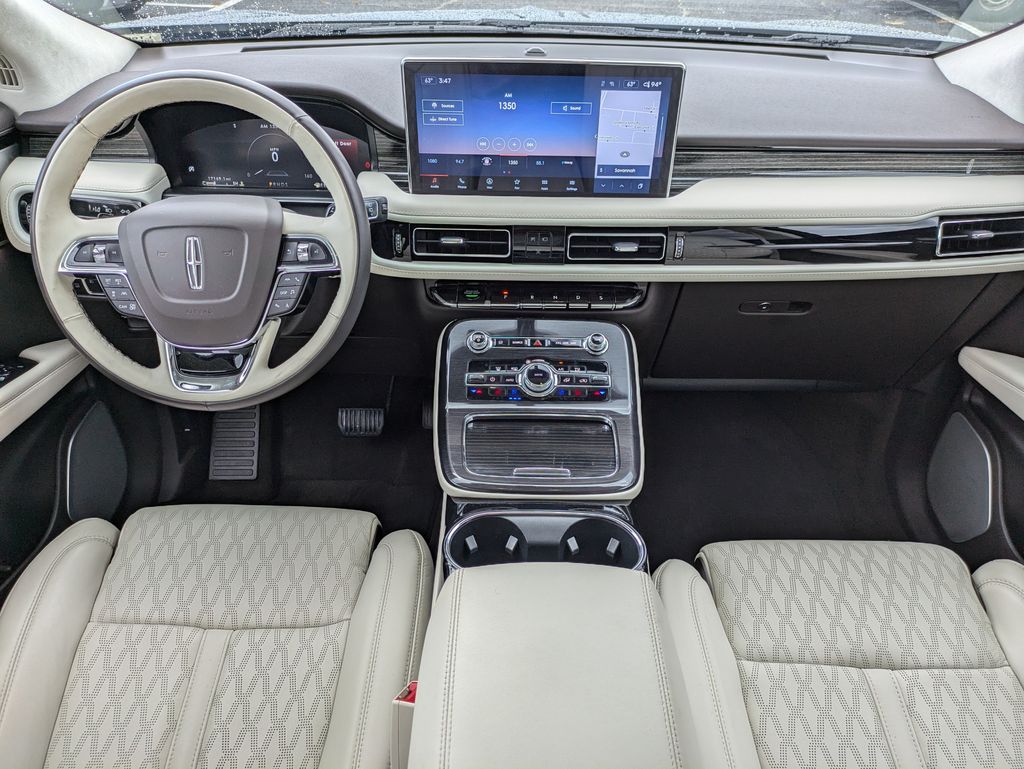 2023 Lincoln Nautilus Black Label