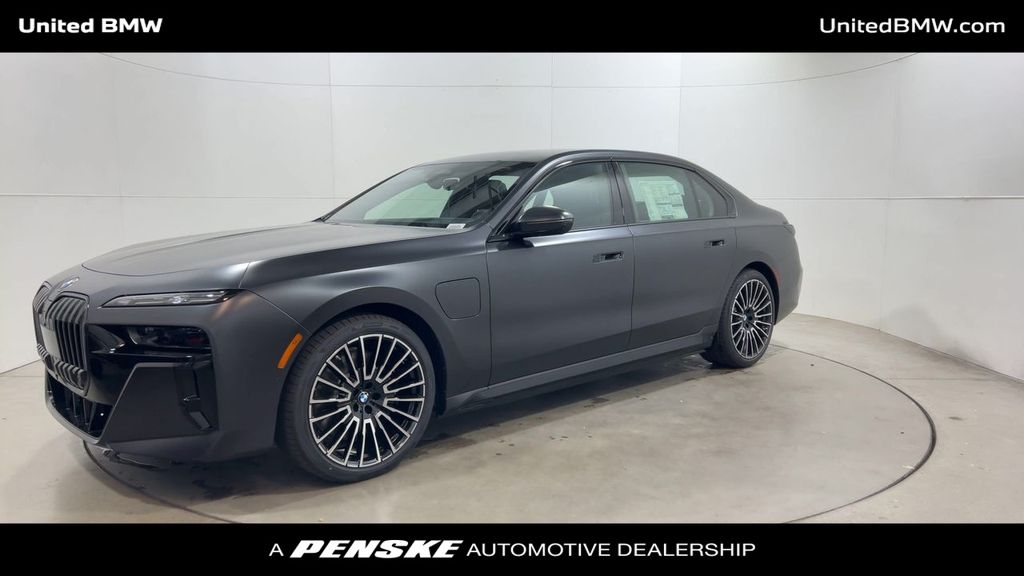 Thumbnail: 2026 BMW 7 Series - 4
