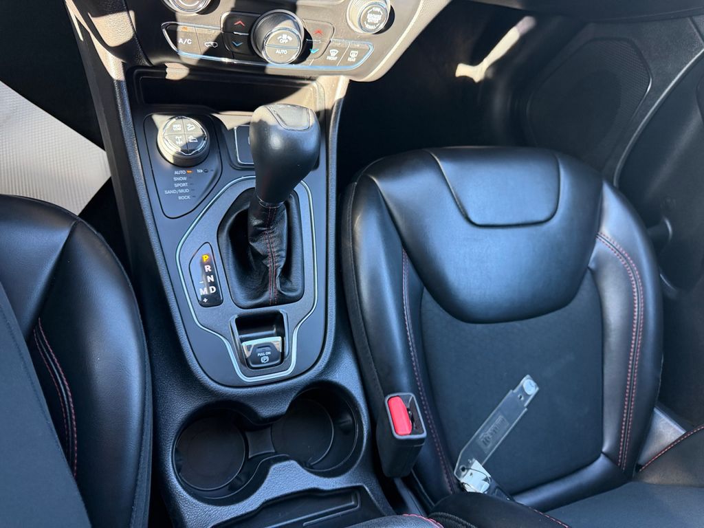2019 Jeep Cherokee Trailhawk Red at Auto Express Mitsubishi
