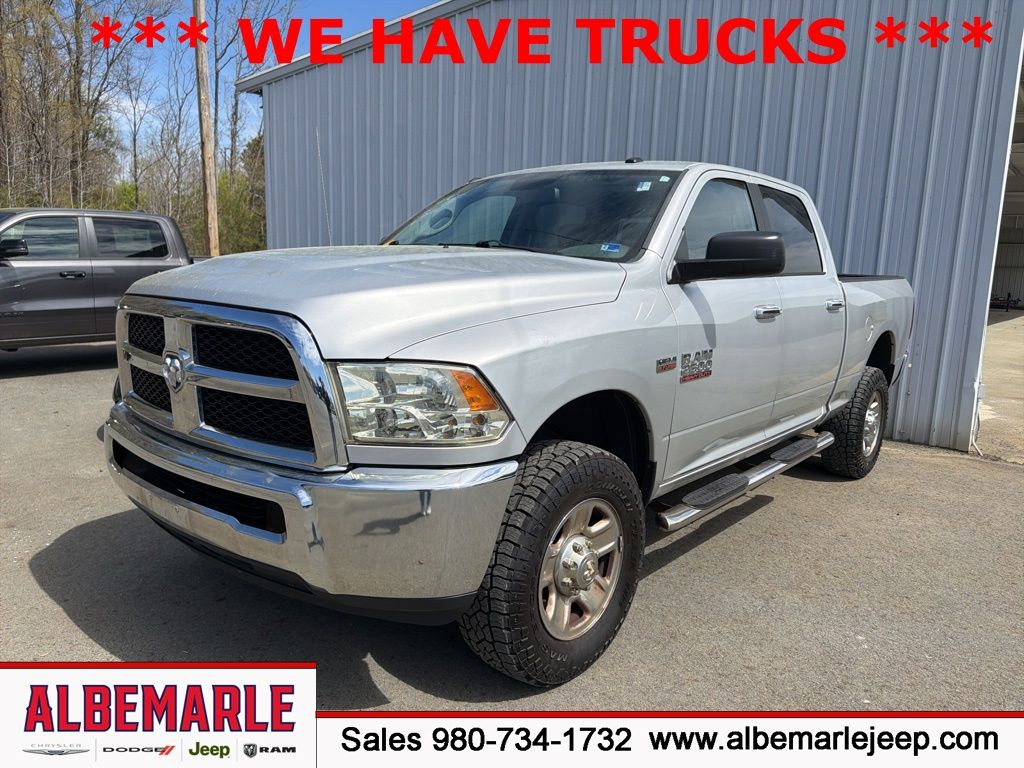 2015 RAM 2500 SLT Crew Cab 4WD