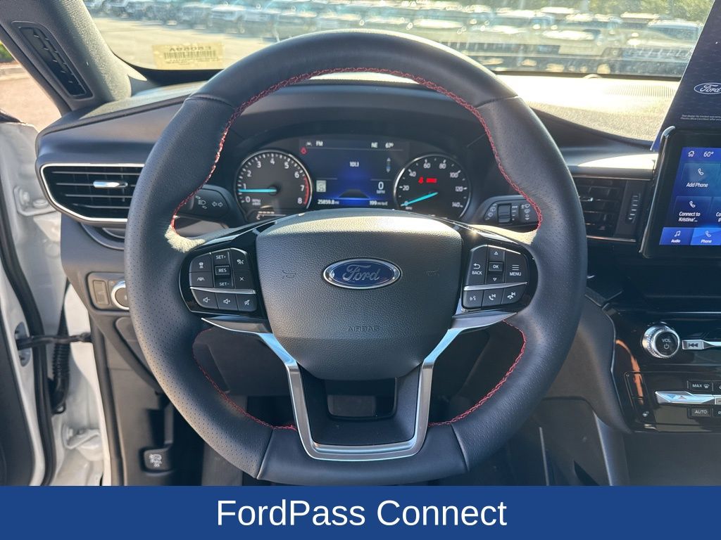 2023 Ford Explorer ST-Line