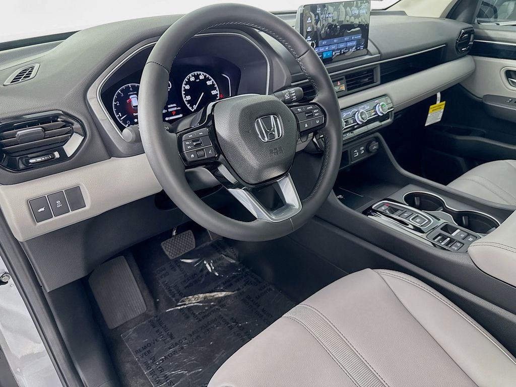 Used Car 2025 Honda Pilot  Ex-l For Sale Under $50,000 In Austin, Texas