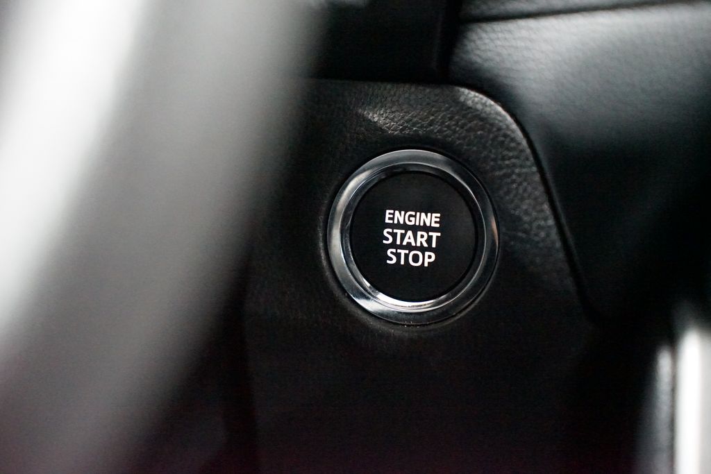 Thumbnail: 2025 Toyota RAV4 - 23