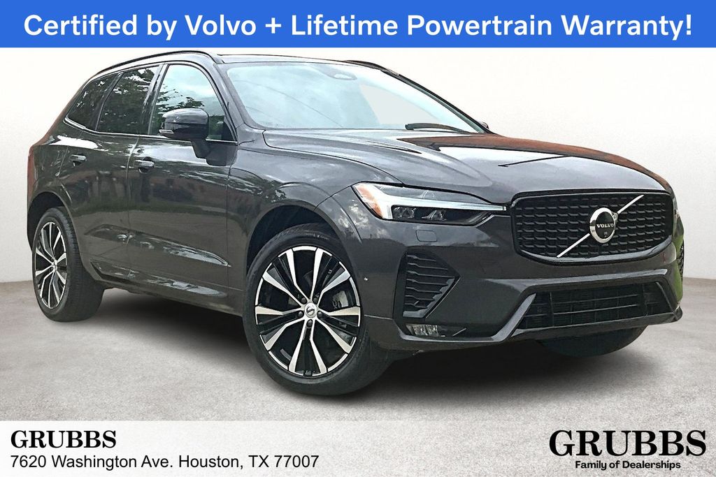 Platinum Gray Metallic 2025 Volvo XC60 B5 Plus Dark Theme AWD SUV / Crossover All-Wheel Drive Automatic