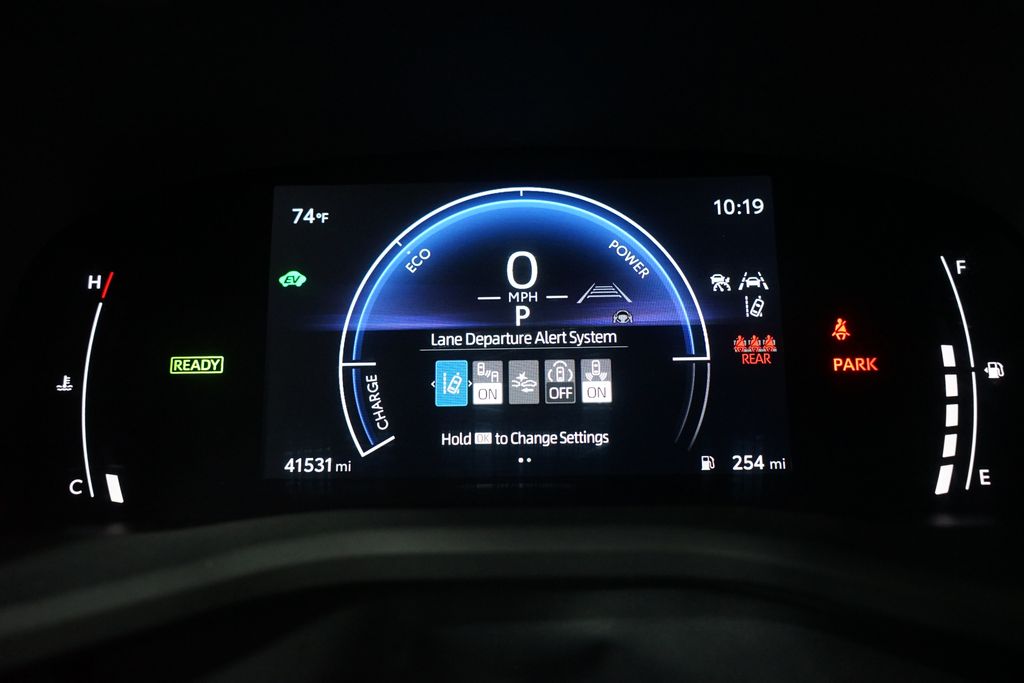 Thumbnail: 2025 Toyota Camry - 17