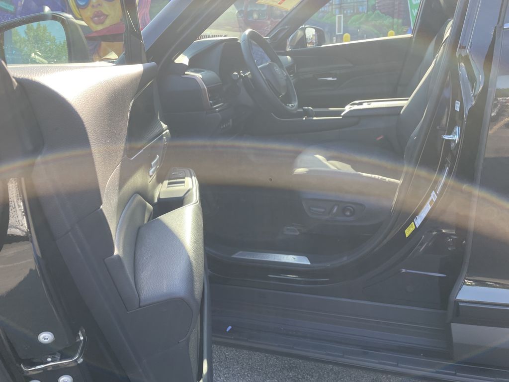 Used 2026 Toyota Grand Highlander Hybrid SUV