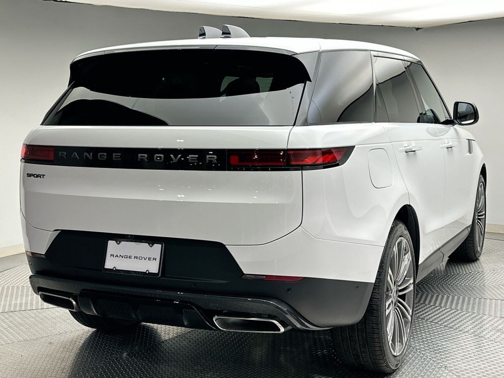 Thumbnail: 2025 Land Rover Range Rover Sport - 3