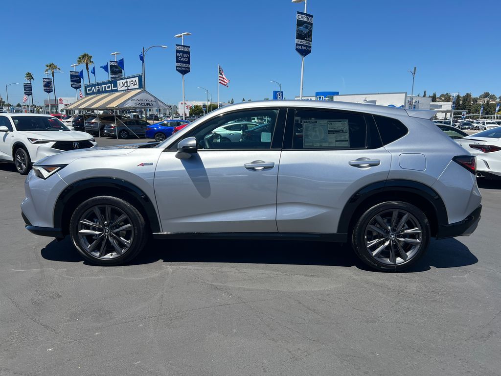 Thumbnail: 2025 Acura ADX - 6