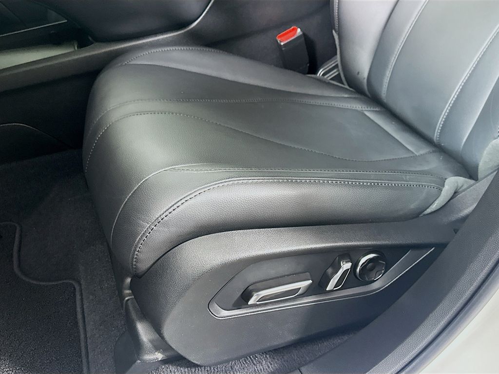 used 2023 Acura RDX car, priced at $34,985