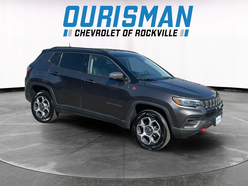 Gray (Granite Crystal Metallic Clearcoat) 2022 Jeep Compass Trailhawk 4WD SUV / Crossover Four-Wheel Drive 9-Speed Automatic