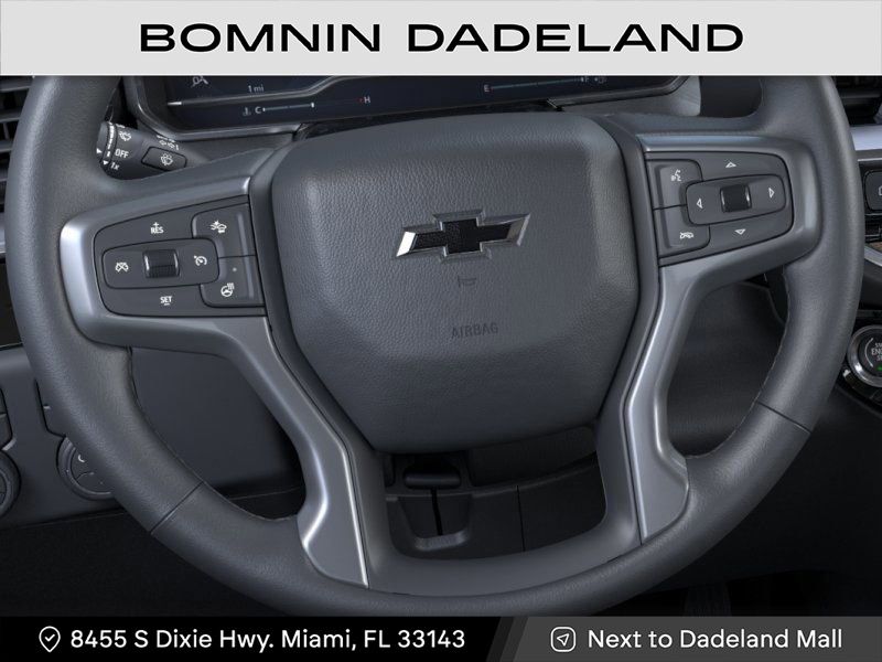 2025 Chevrolet Silverado 3500HD LT photo