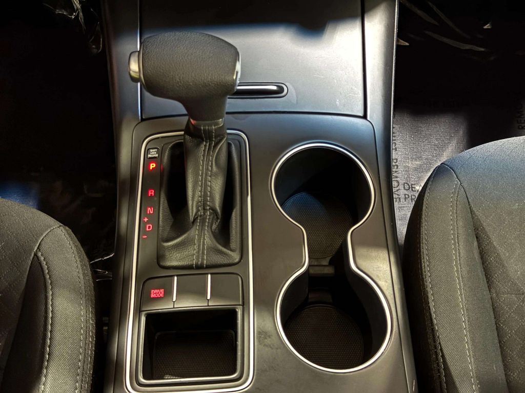 Used 2019 Titanium Silver Kia LX image 18