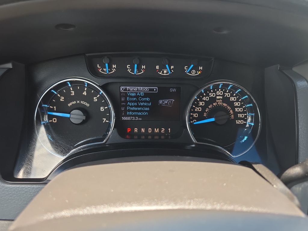 Used 2014 Gray Ford XLT image 5