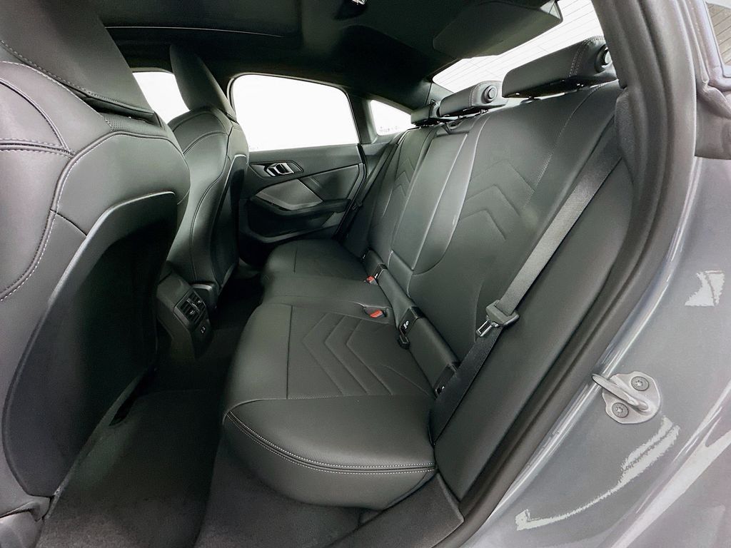 Thumbnail: 2026 BMW 2 Series - 17