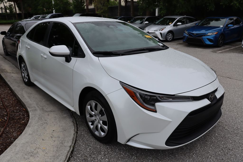 Thumbnail: 2023 Toyota Corolla - 6