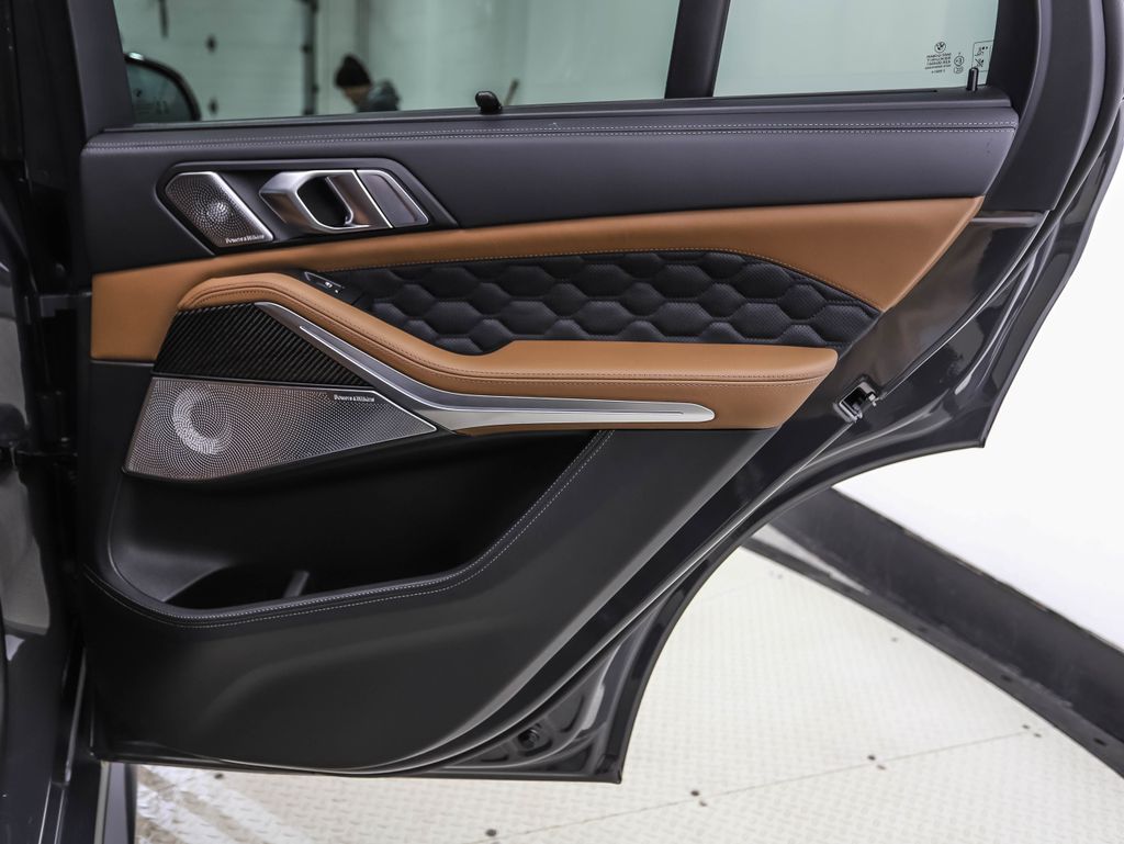 Thumbnail: 2026 BMW X5 - 25