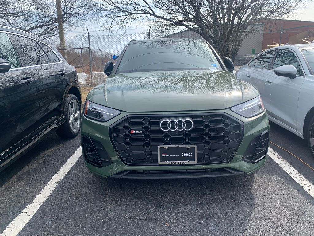 Thumbnail: 2023 Audi SQ5 - 2