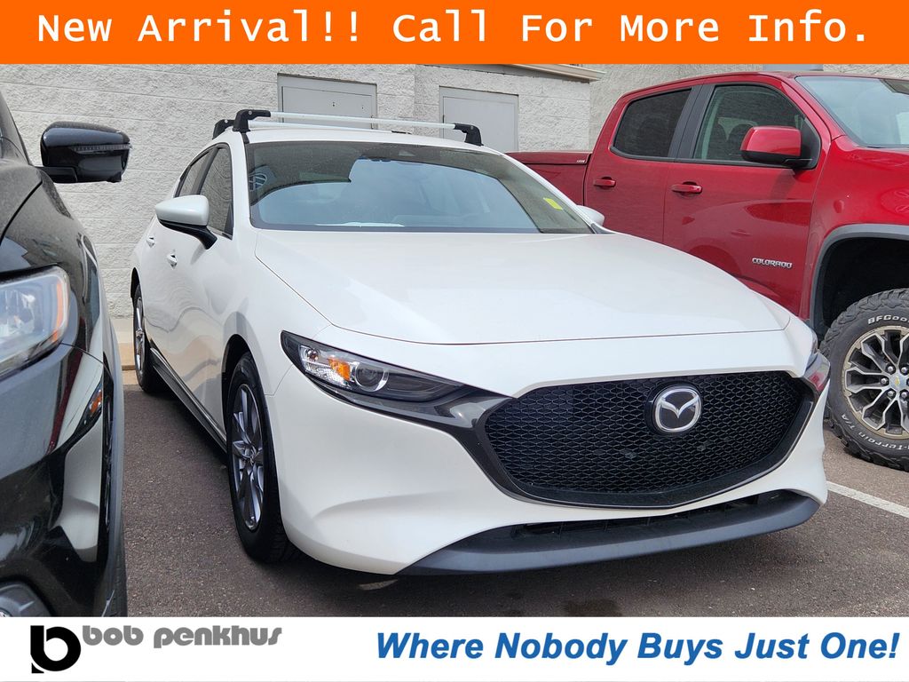 Snowflake White Pearl Mica 2022 Mazda MAZDA3 2.5 S Hatchback FWD Hatchback Front-Wheel Drive 6-Speed Automatic