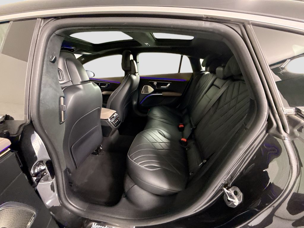 Thumbnail: 2023 Mercedes-Benz EQS - 21