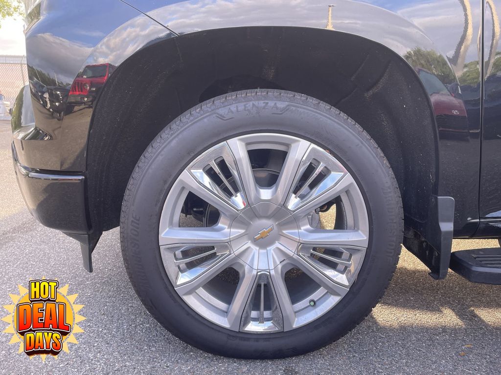 2022 Chevrolet Silverado 1500 High Country - Photo 13