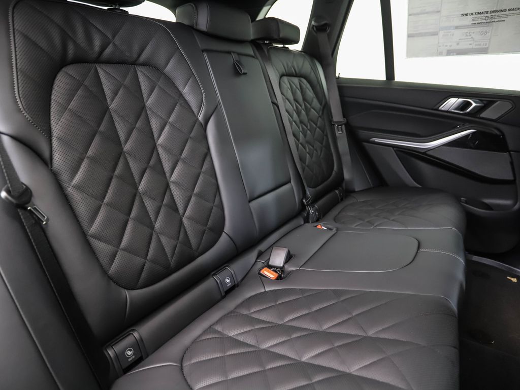 Thumbnail: 2026 BMW X5 - 28