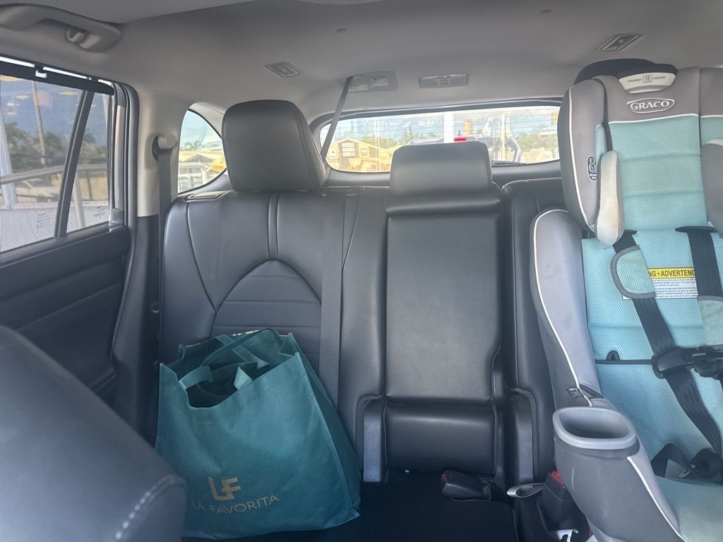 Used Car 2023 Toyota Highlander  Xle For Sale Under $40,000 In San Juan, Puerto Rico