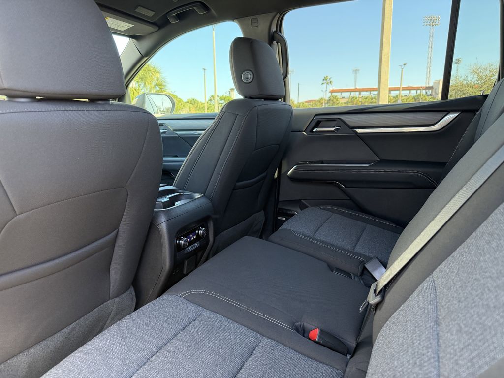 new 2025 GMC Acadia car, priced at $42,219