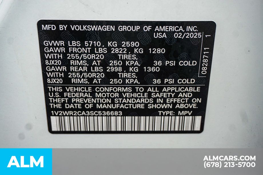 Used 2025 White Volkswagen 2.0T SE w/Technology image 62