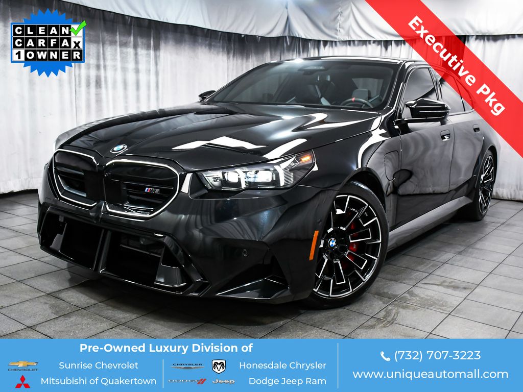 Black Sapphire Metallic 2025 BMW M5 AWD Sedan All-Wheel Drive Automatic